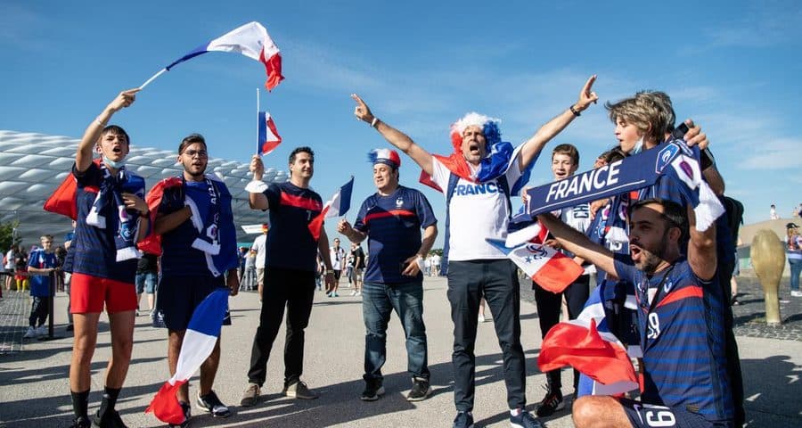 Alain V. avec son kit stade — Avant Match