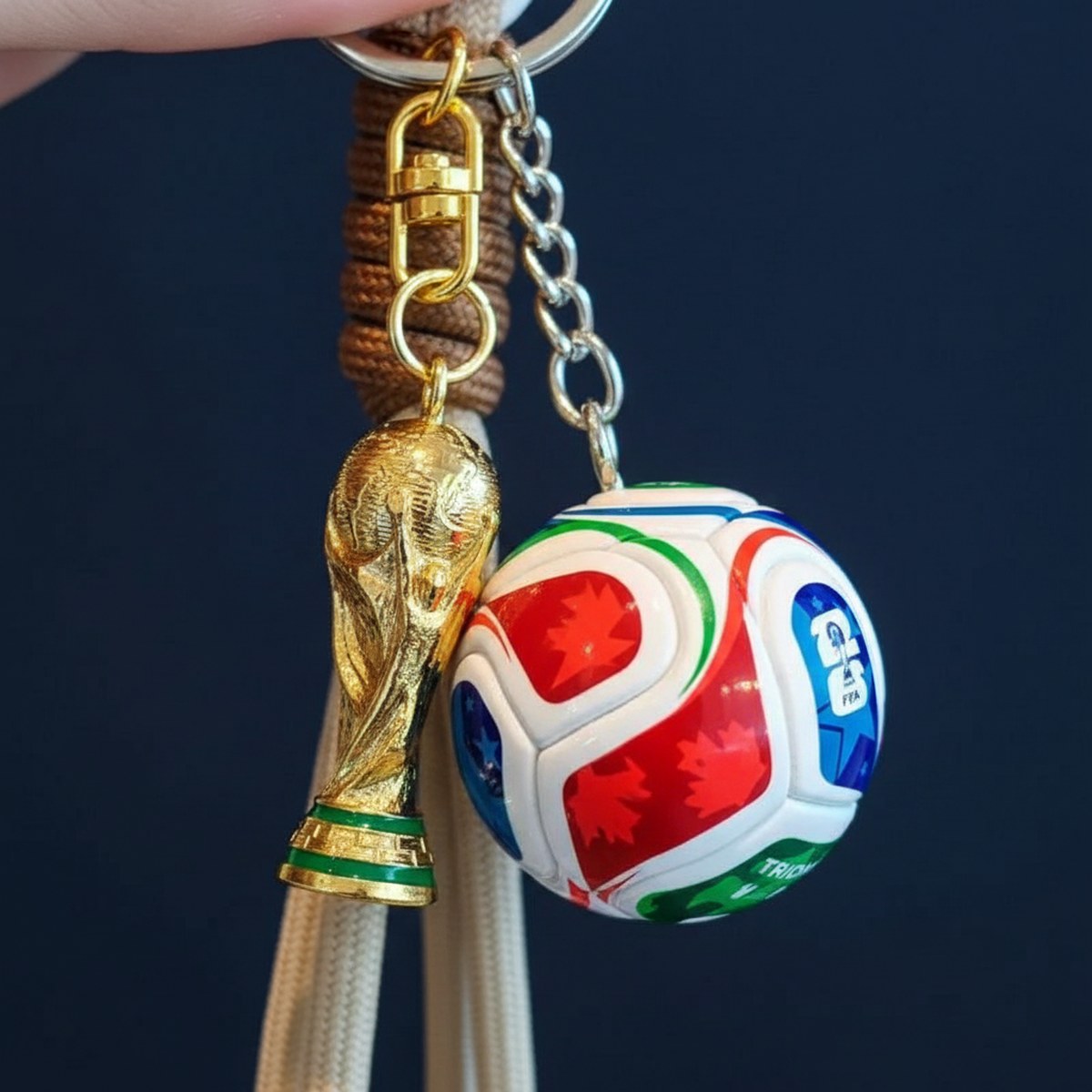 Porte-Clés Trophée Football · Accessoire Collector